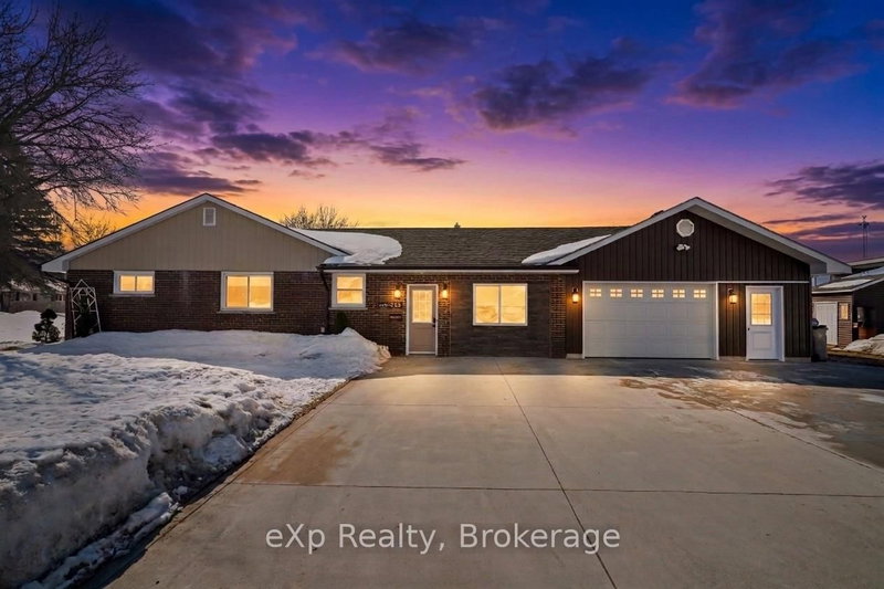 home for sale on 93 Elma Centre Street