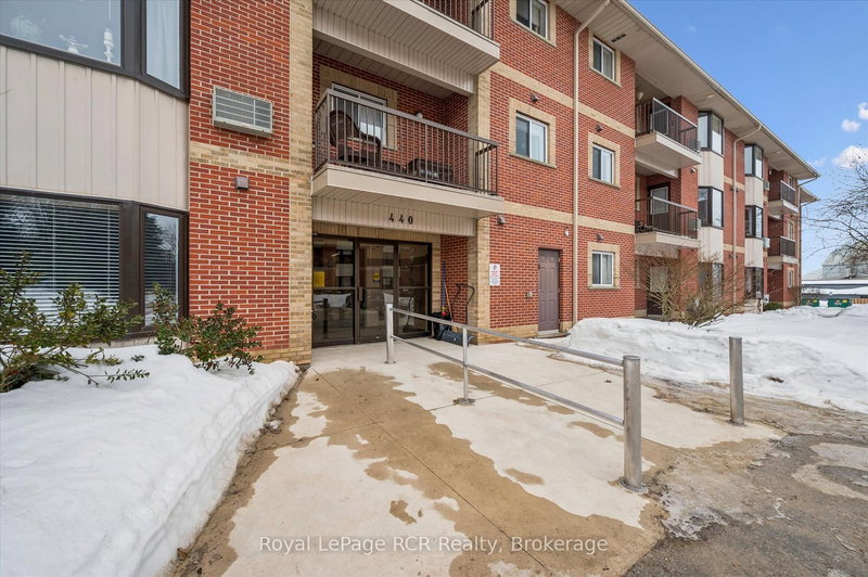 104 - 440 Durham St W, Wellington North, N0G 2L1 | Image 3