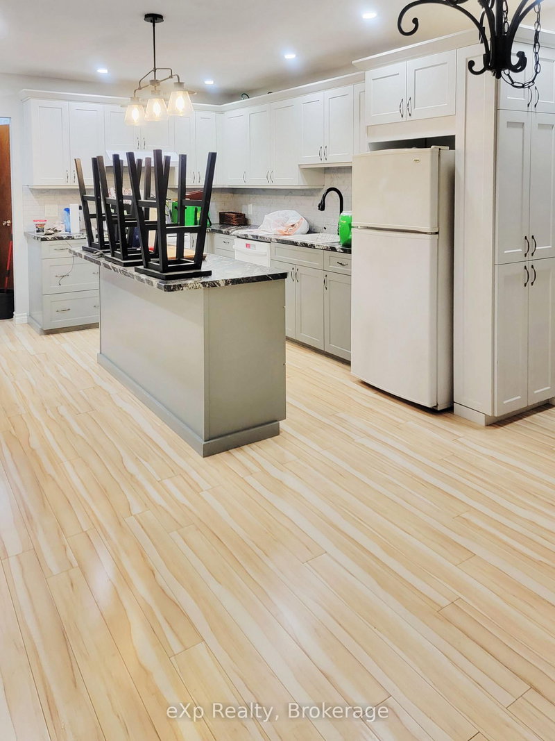 920 5th Ave E, Owen Sound, N4K 2S2 | Image 3