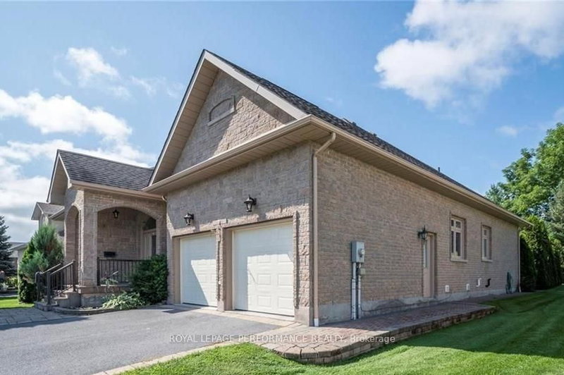 6802 Riverview Dr, South Glengarry, K6H 7M1 | Image 2
