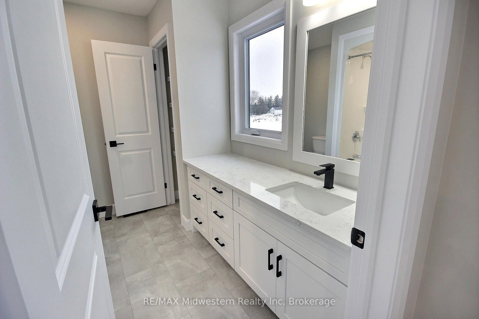 Semi-Detached House for sale at 16 Roberts Street, Huron East, Ontario, N0G 1B0 - Seaforth - MLS: X12855106