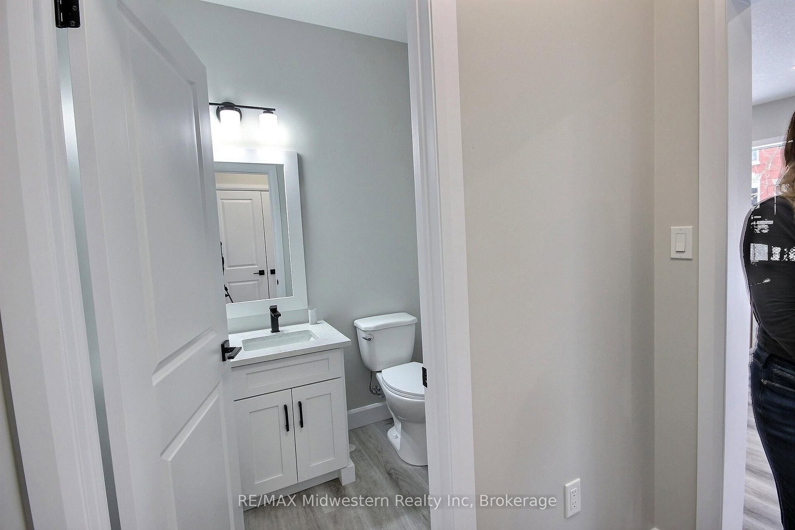 Semi-Detached House for sale at 14 Roberts Street, Huron East, Ontario, N0G 1B0 - Seaforth - MLS: X12855152