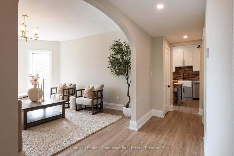 17 West St N, Huntsville, P1H 1X6 | Image 3