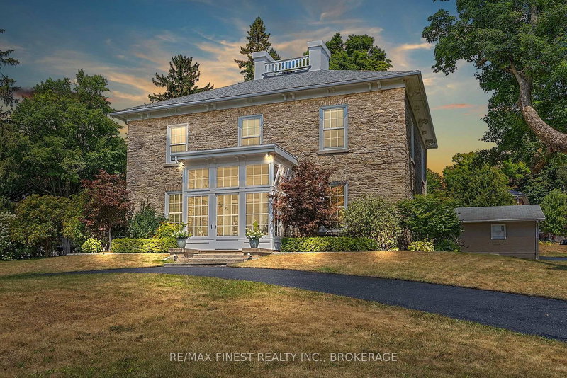 55 Cochrane Dr, Brockville, K6V 2Y9 | Image 2