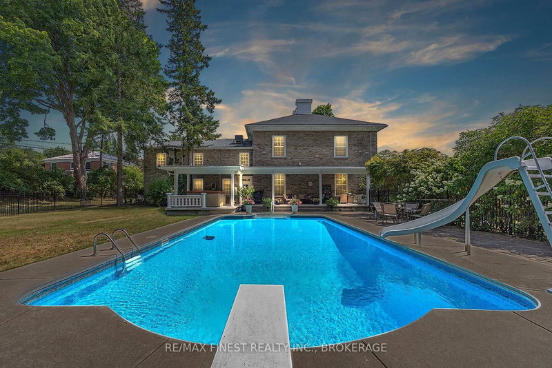 55 Cochrane Dr, Brockville, K6V 2Y9 | Image 3