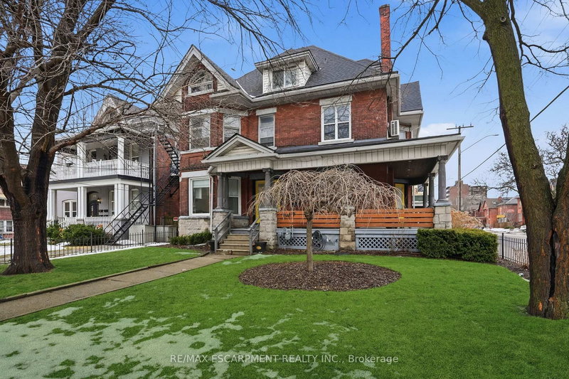 147 Emerald St S, Hamilton, L8N 2V4 | Image 2