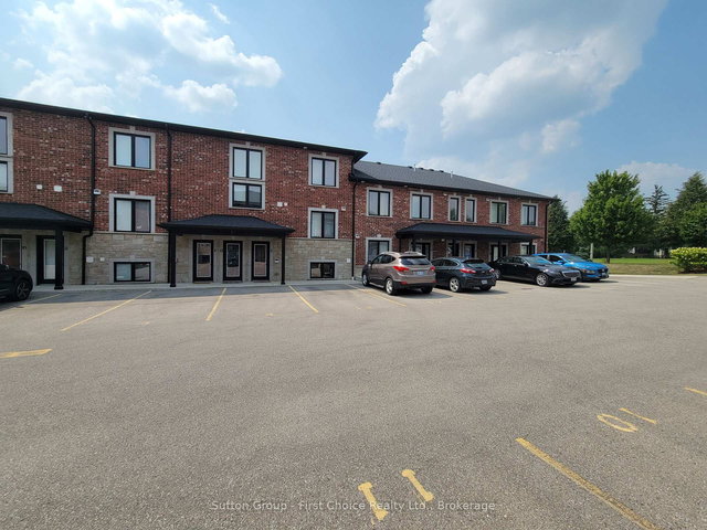 5 - 3205 Vivian Line 37