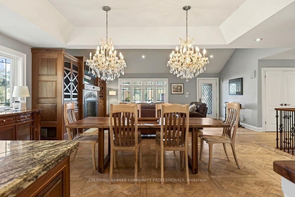 Detached House for sale at 389 Clarendon Drive, Hamilton, Ontario, L9G 2Z1 - Ancaster - MLS: X12855526