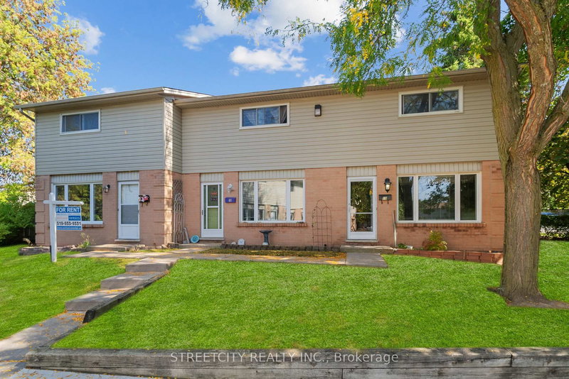 19 - 45 Gatewood Pl, London East, N5Y 5A4 | Image 2