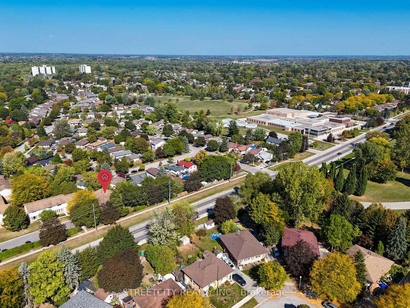 19 - 45 Gatewood Pl, London East, N5Y 5A4 | Image 3