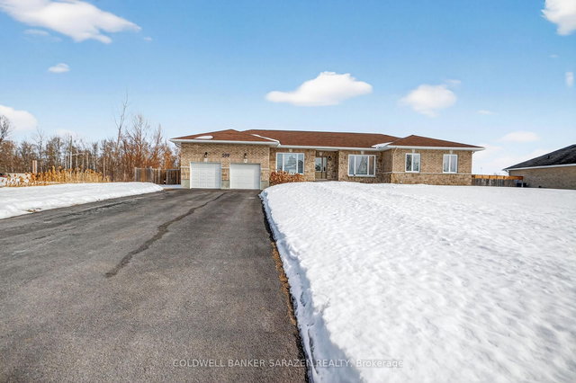 599 Ballycastle Crescent