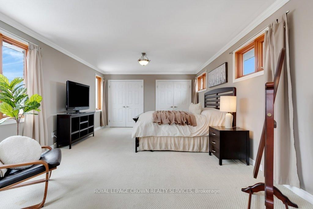 26 Esther Avenue - Photo 23