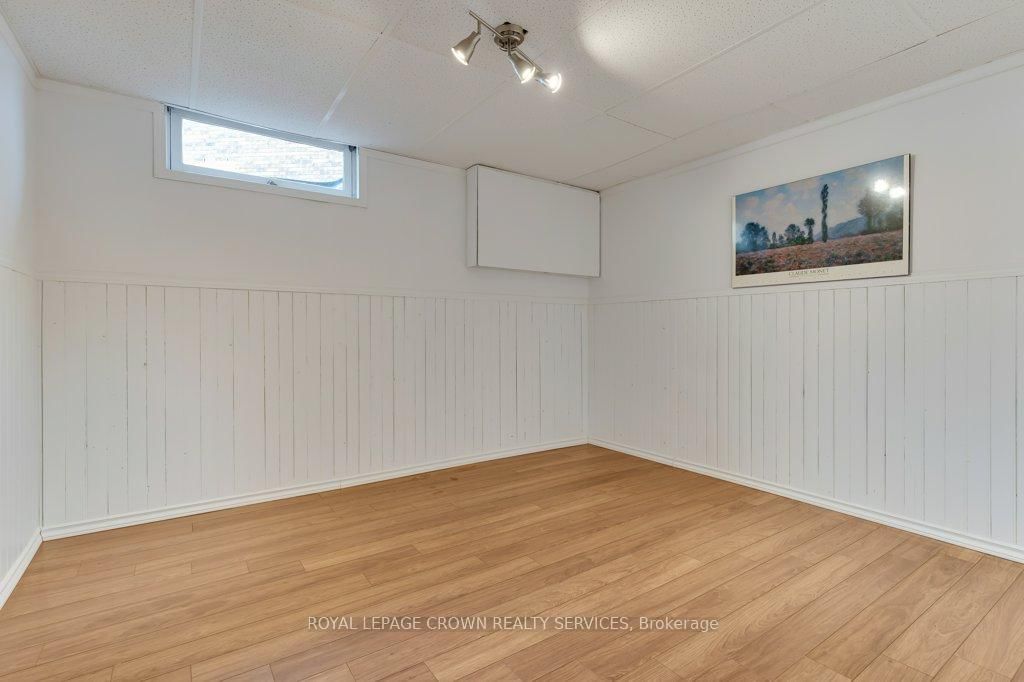 26 Esther Avenue - Photo 31