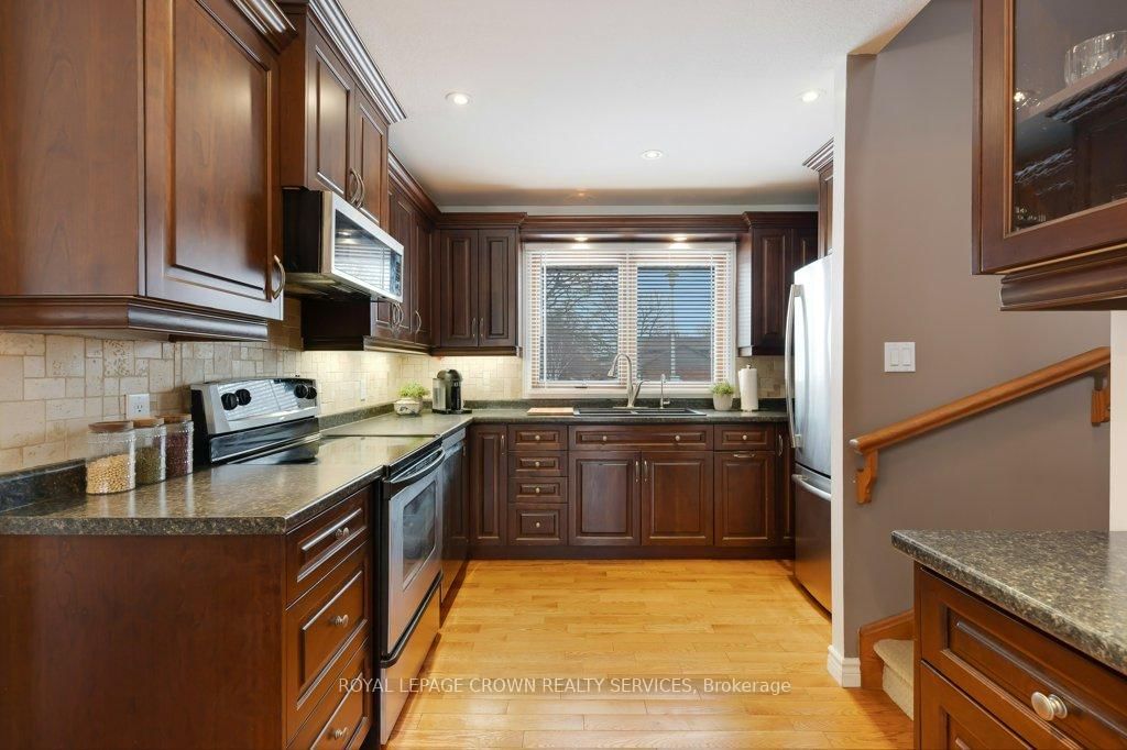 26 Esther Avenue - Photo 8