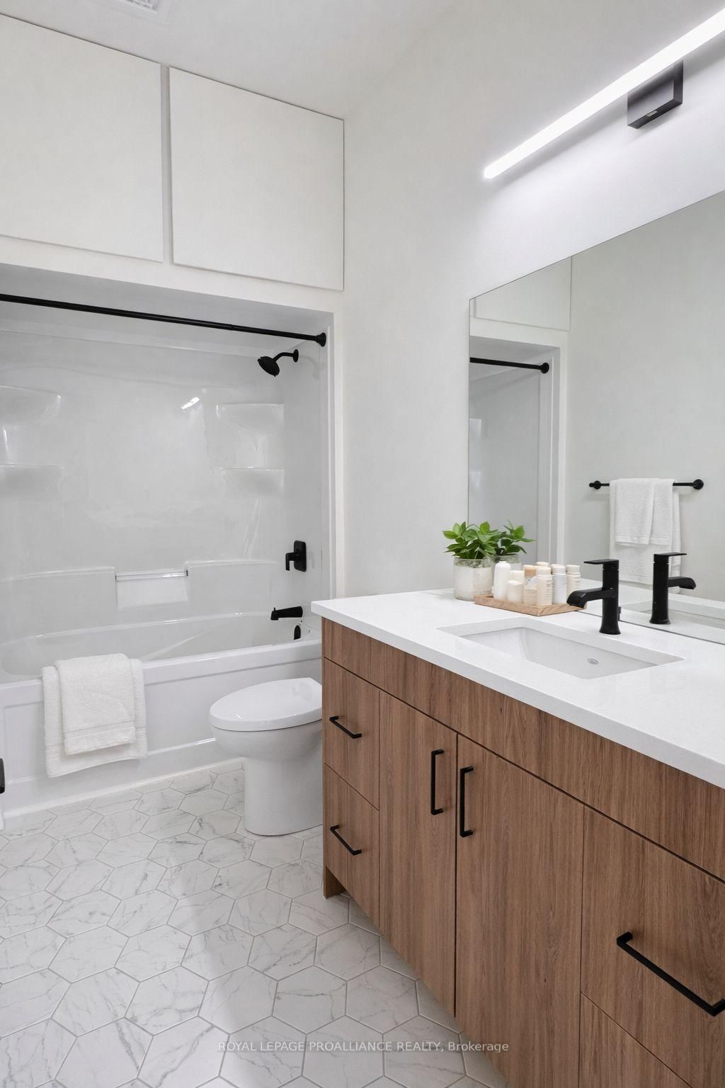 515 (Blk 59) Joseph Gale Street • #109 • Cobourg, ON photo 9