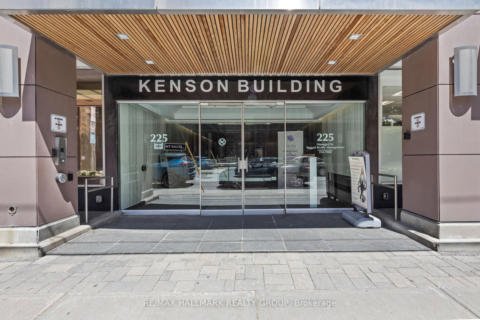 225 Metcalfe Street, Unit 416 - Photo 8