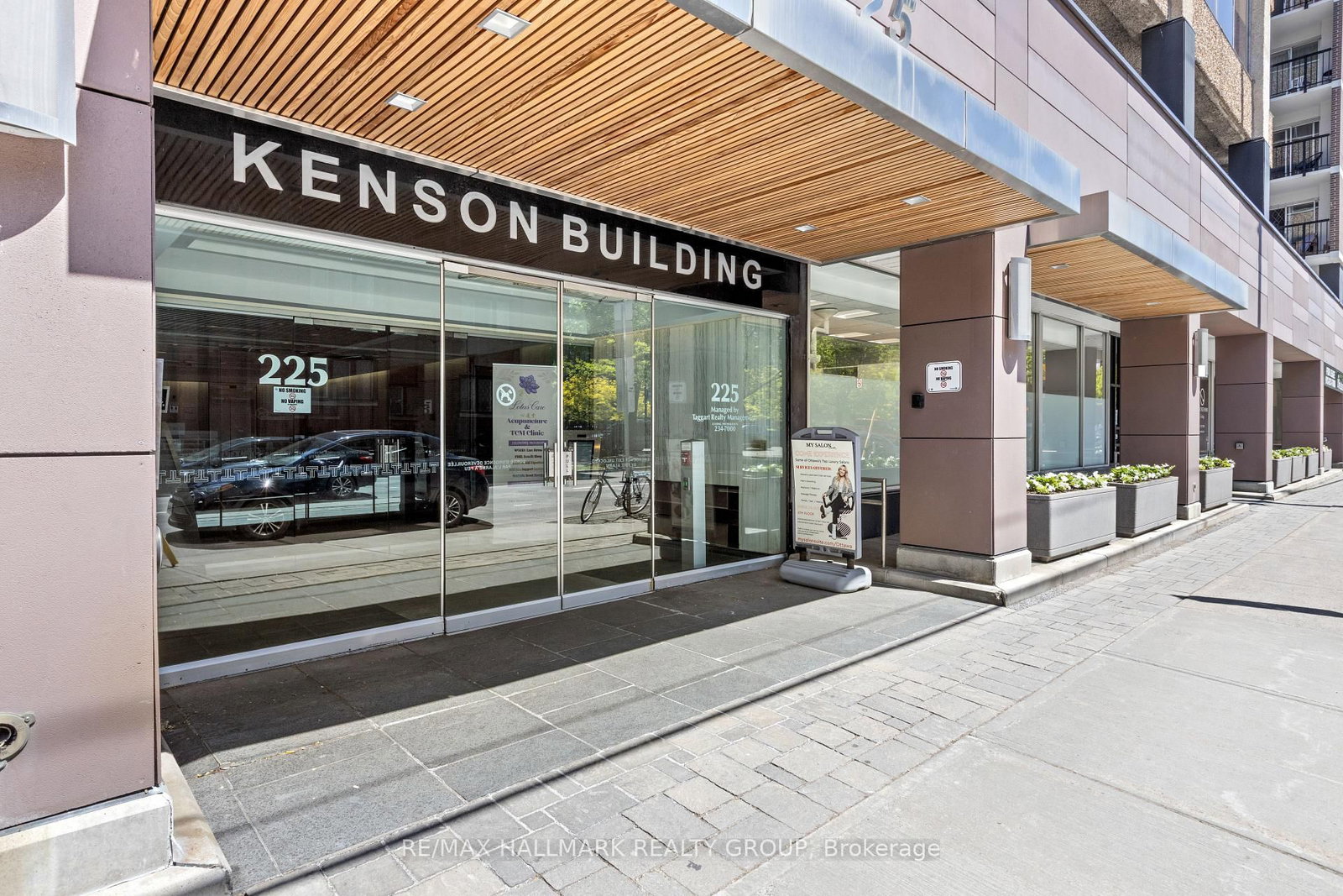 225 Metcalfe Street, Unit 416 - Photo 9