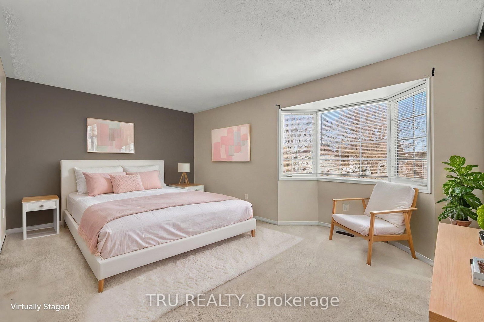 Townhouse for sale at 37 Daventry Crescent, Ottawa, Ontario, K2J 4N6 - Barrhaven - Longfields - MLS: X12855878