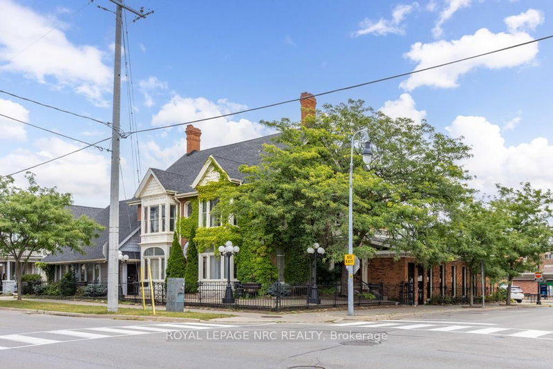22 Academy St, St. Catharines, L2R 4Z6 | Image 2