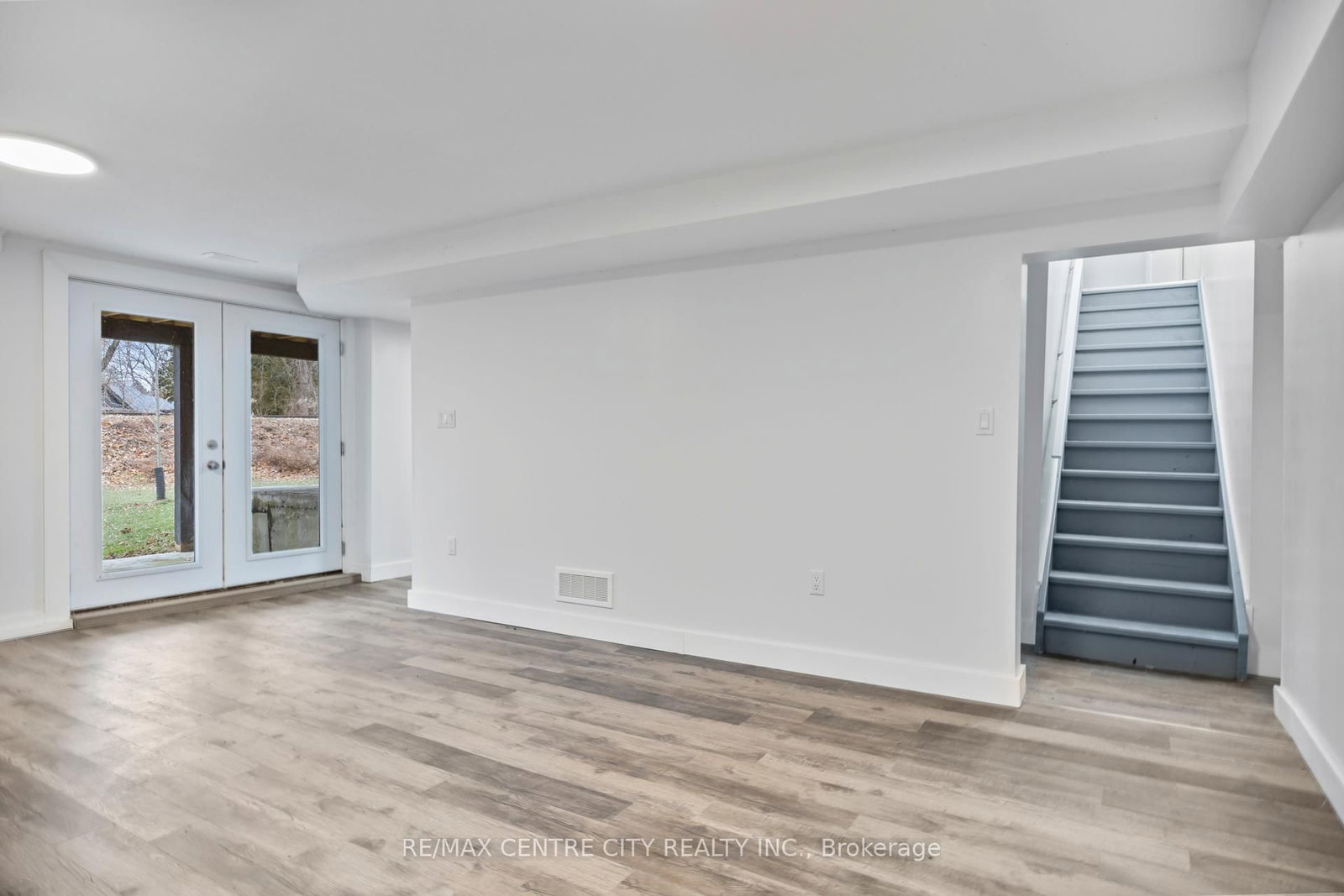 42400 John Wise Line • Central Elgin, ON photo 31