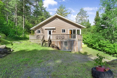 71A Kawigamog Lake Road