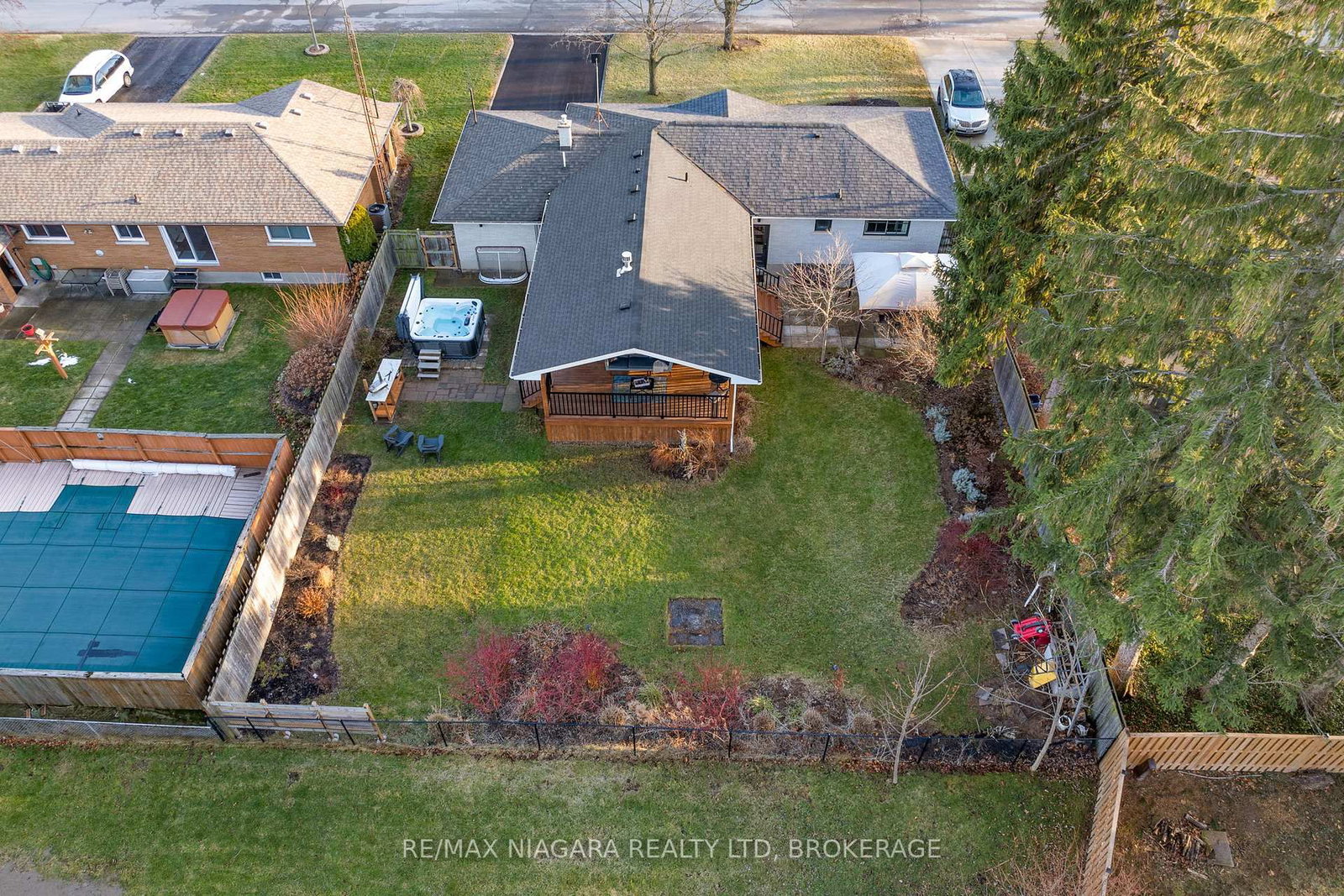Listing Image 42