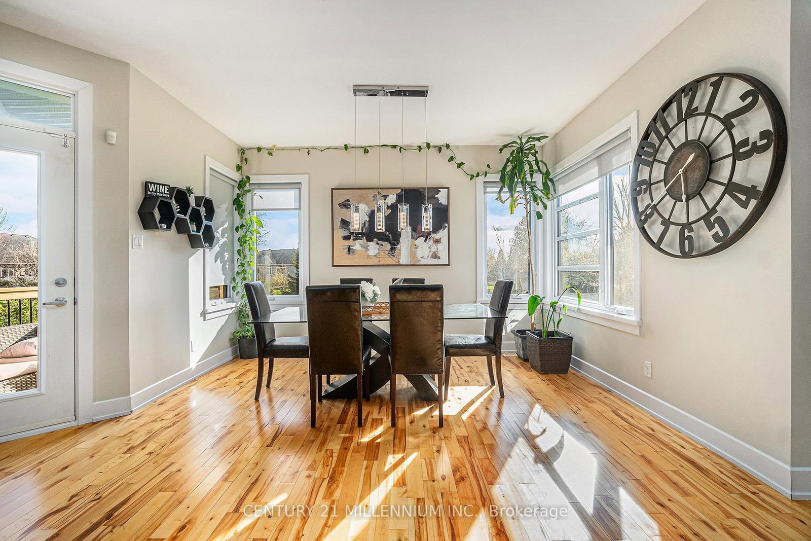 Listing Image 13