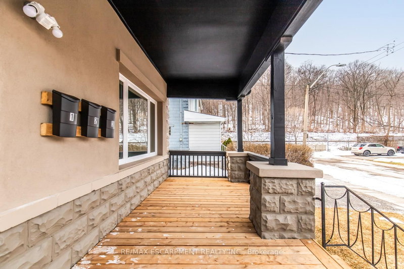 2 - 253 St Clair Blvd, Hamilton, L8M 2P3 | Image 2