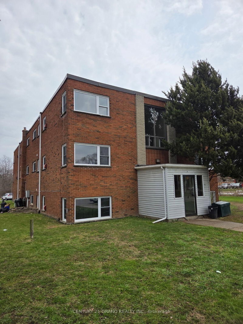 home for lease on 6-116 King Edward Avenue