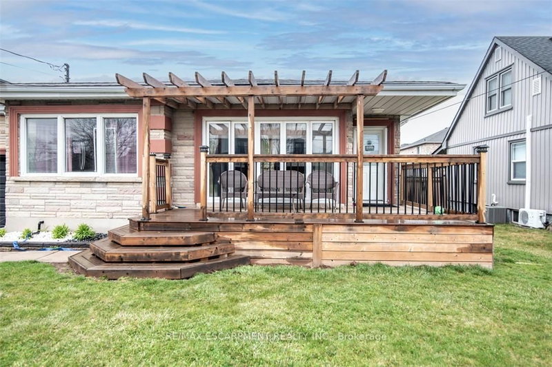 243 Federal St, Hamilton, L8E 1P6 | Image 2