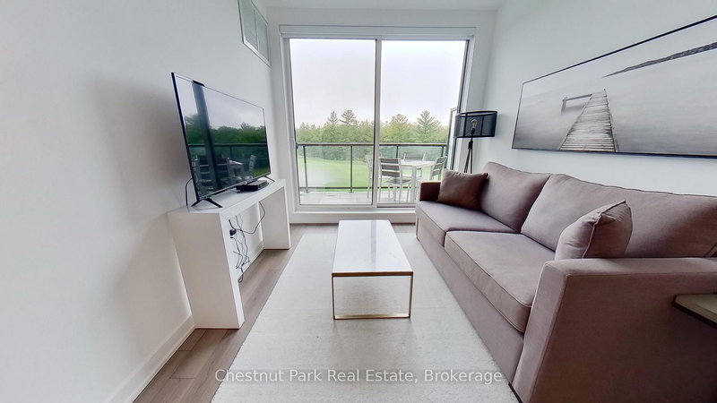 410 - 120 Carrick Tr, Gravenhurst, P1P 0B6 | Image 3