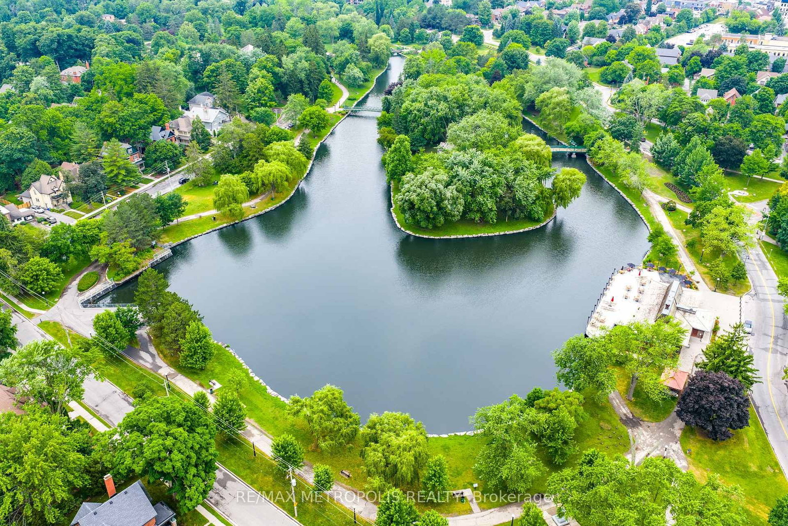 276 King Street W, Unit 207 - Photo 24