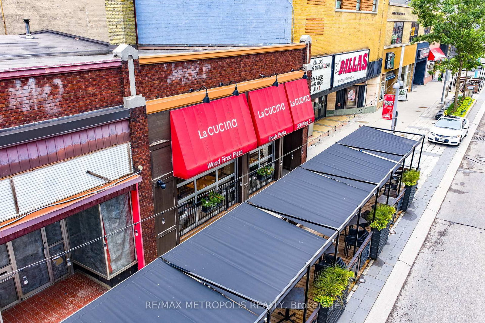 276 King Street W, Unit 207 - Photo 29