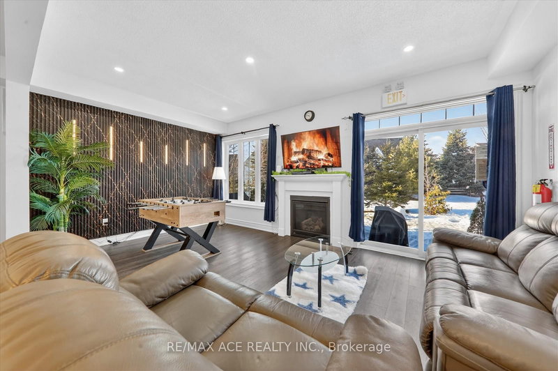 26 - 171 Snowbridge Way, Blue Mountains, L9Y 0V1 | Image 3