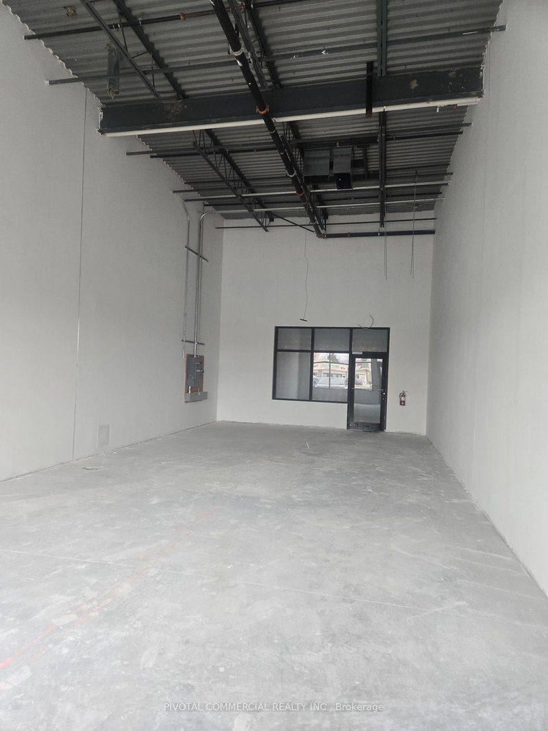 C - 15 Rice Rd, Welland, L3C 2V4 | Image 3