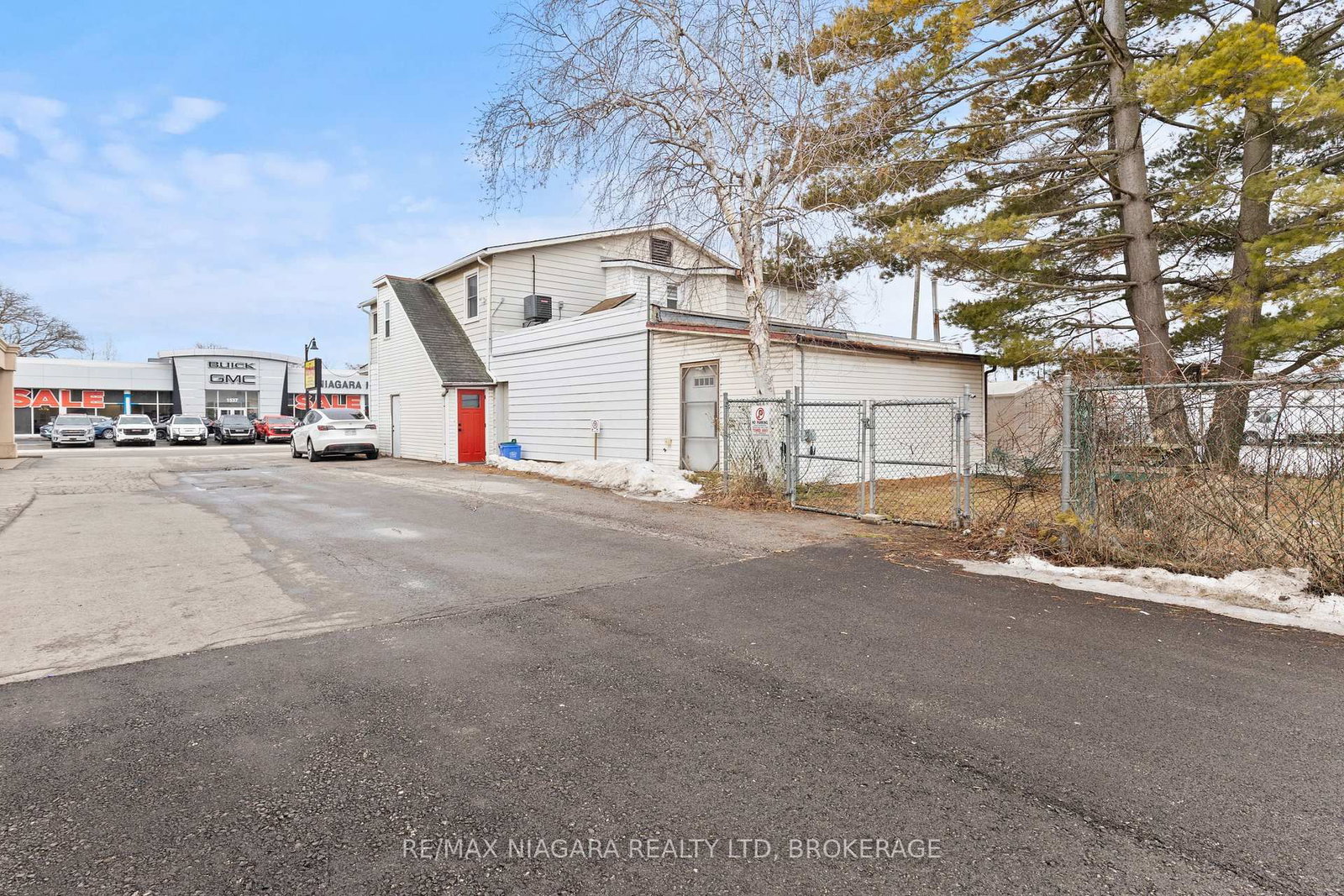 1530 NIAGARA STONE Road - Photo 4