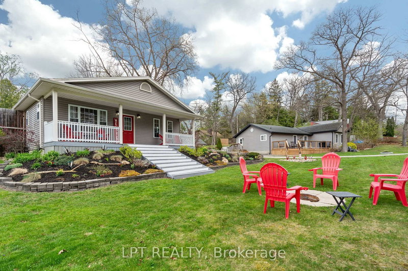 7652 Riverside Dr, Lambton Shores, N0M 2L0 | Image 3