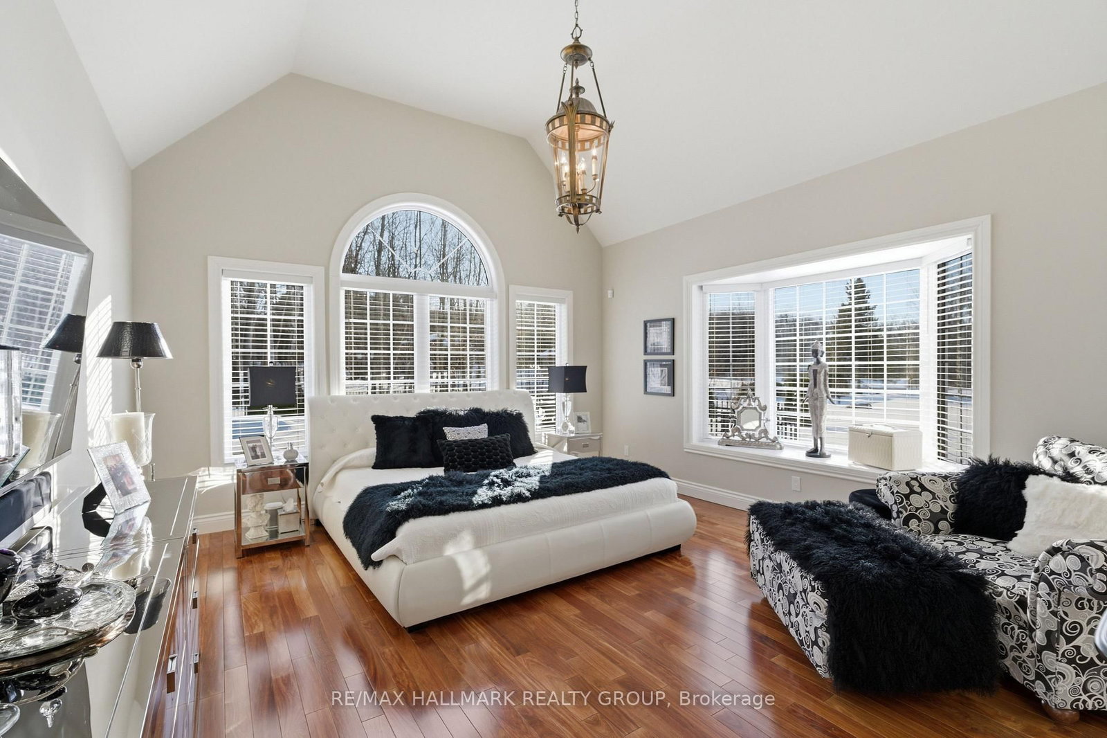 Detached House for sale at 24 RADSTOCK Lane, Champlain, Ontario, K6A 2R2 - Champlain Twp - MLS: X12857482