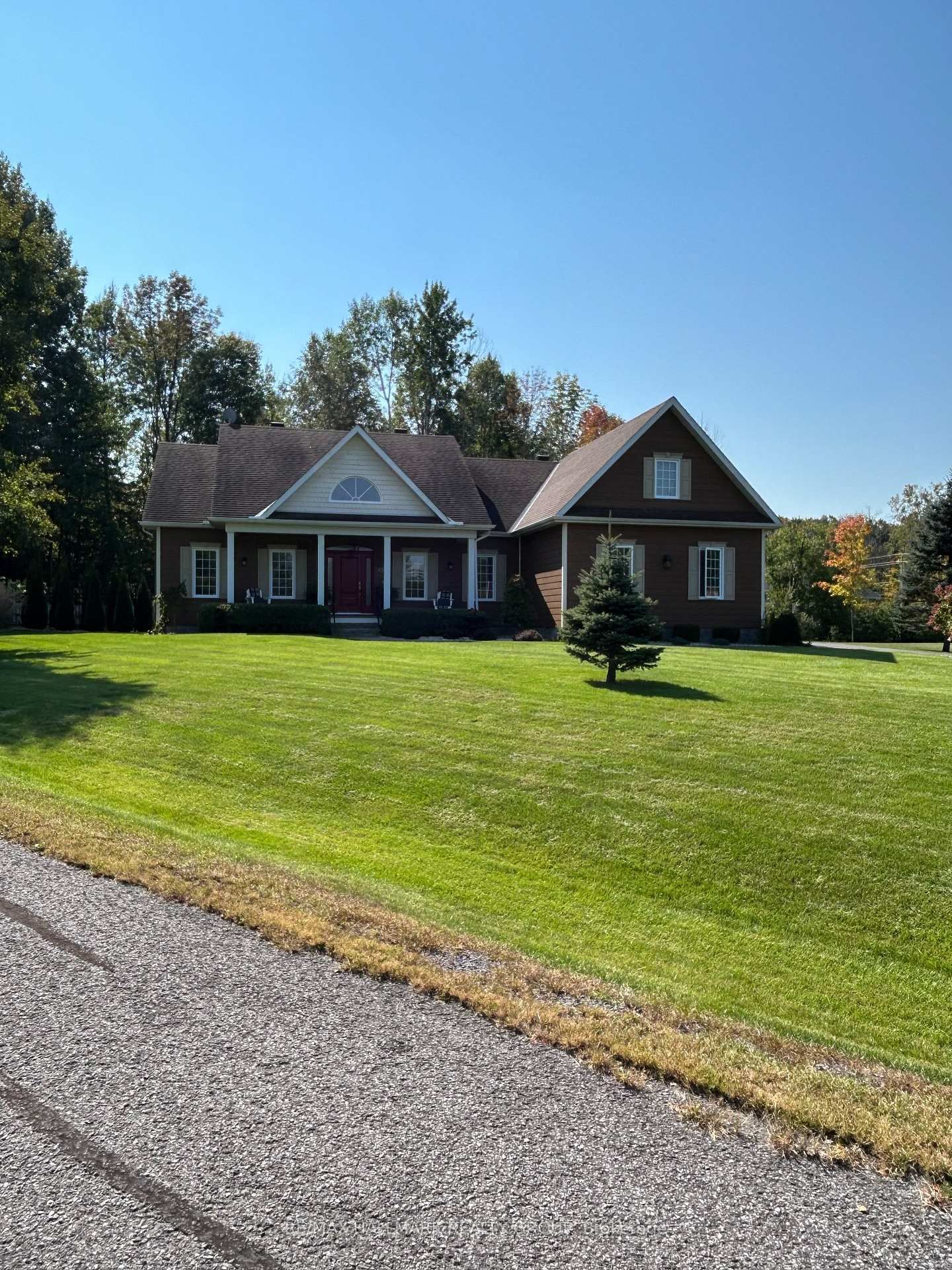 Detached House for sale at 24 RADSTOCK Lane, Champlain, Ontario, K6A 2R2 - Champlain Twp - MLS: X12857482