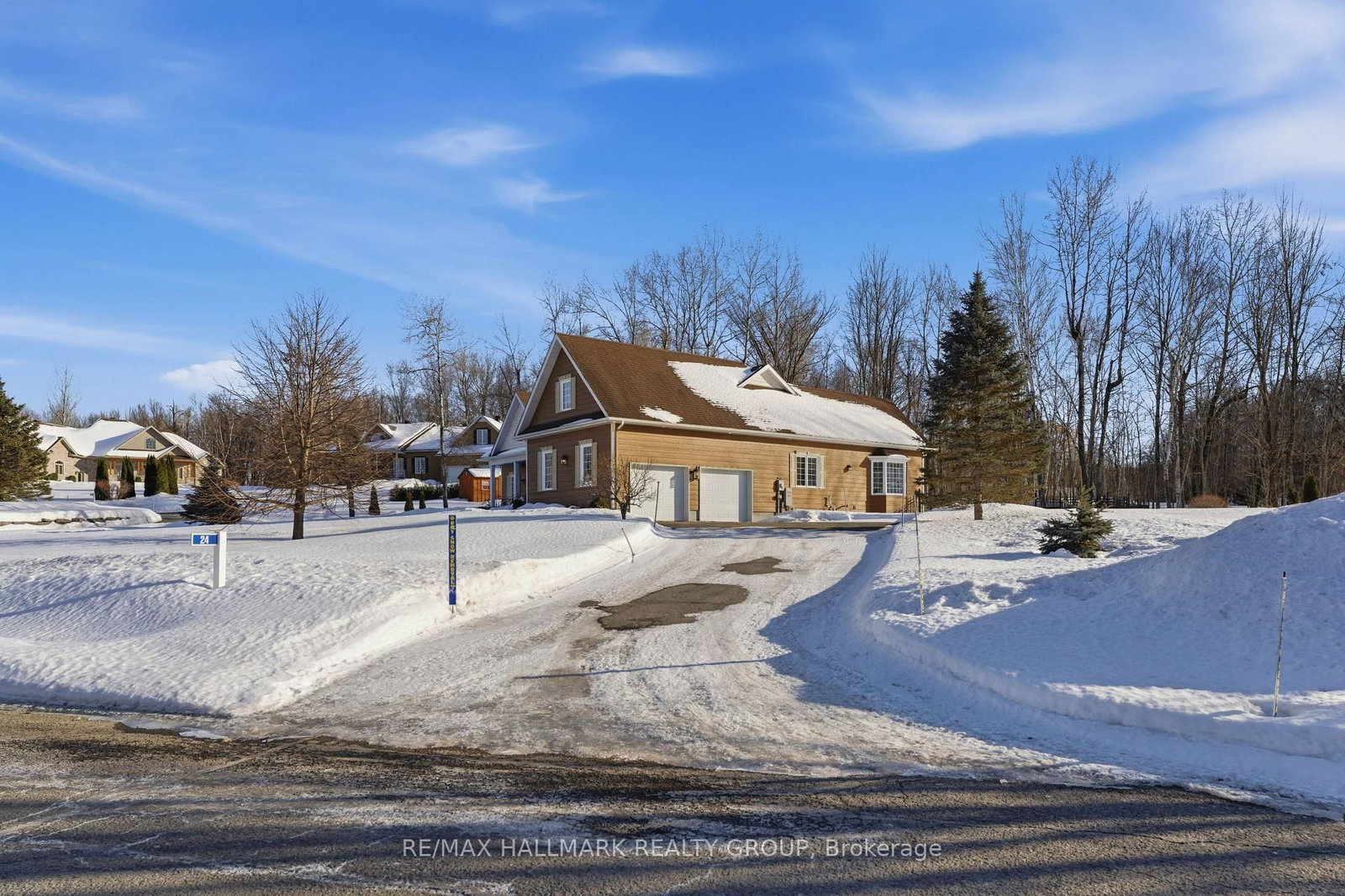 Detached House for sale at 24 RADSTOCK Lane, Champlain, Ontario, K6A 2R2 - Champlain Twp - MLS: X12857482