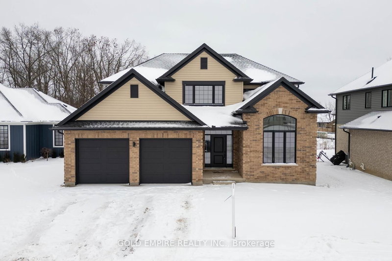 home for sale on 2177 Lockwood Crescent