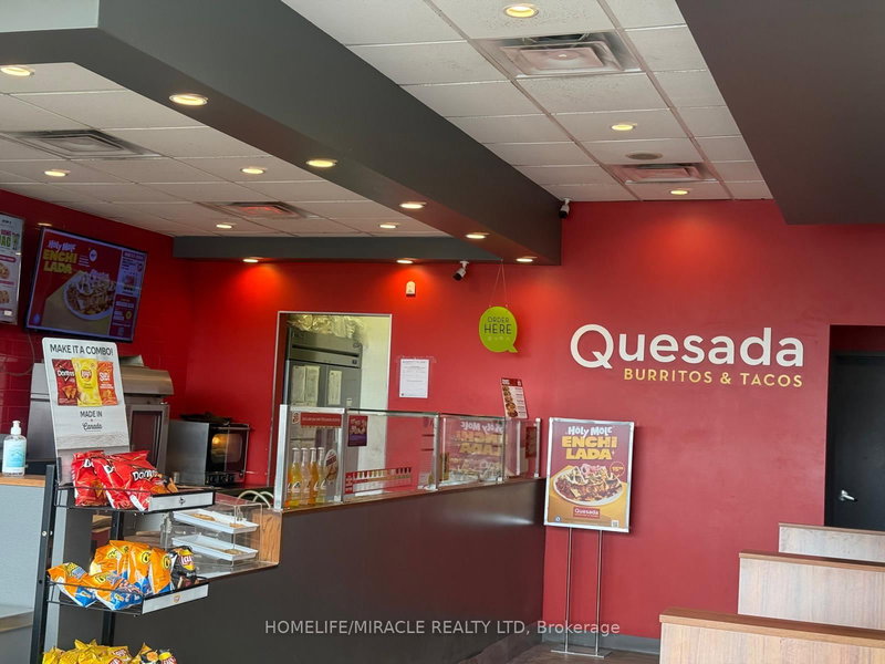 449 KENT St, Kawartha Lakes, K9V 6C3 | Image 3