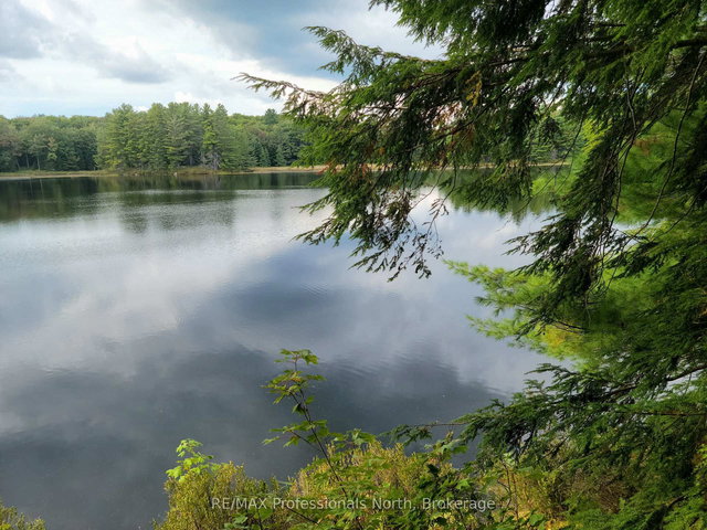 LOT 9 & 10 CONCESSION 5