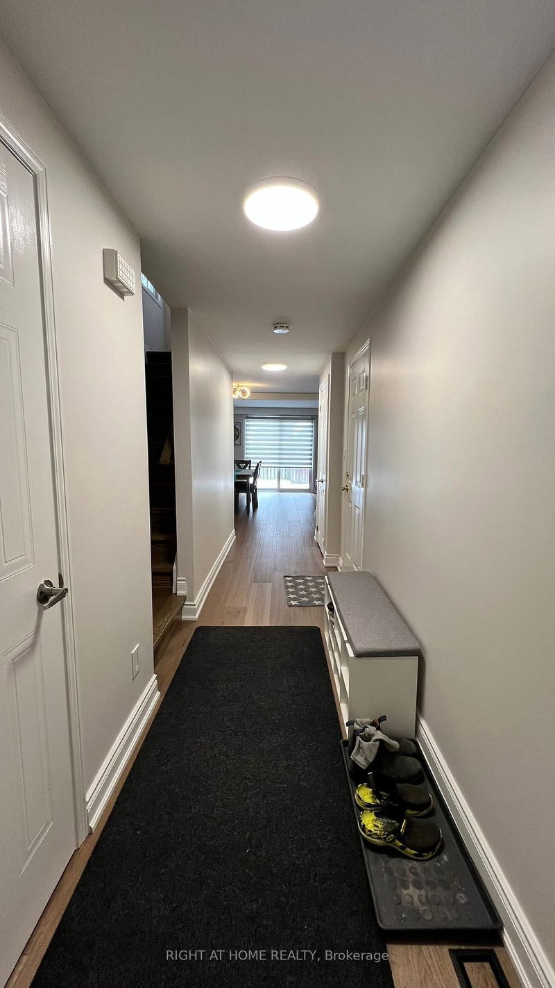 86 Activa Ave, Kitchener, N2E 3R4 | Image 2