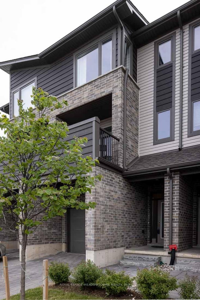 2144 Meadowgate Boulevard S