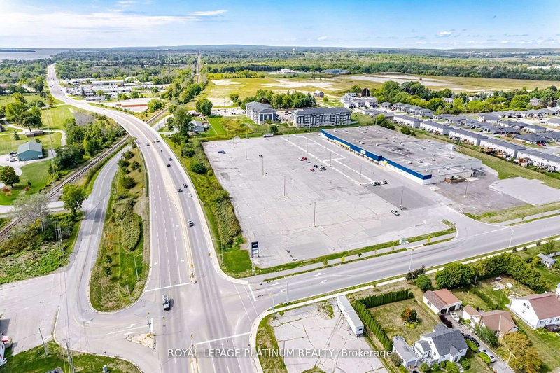 3 - 481 Dundas St W, Belleville, K8P 1B6 | Image 2