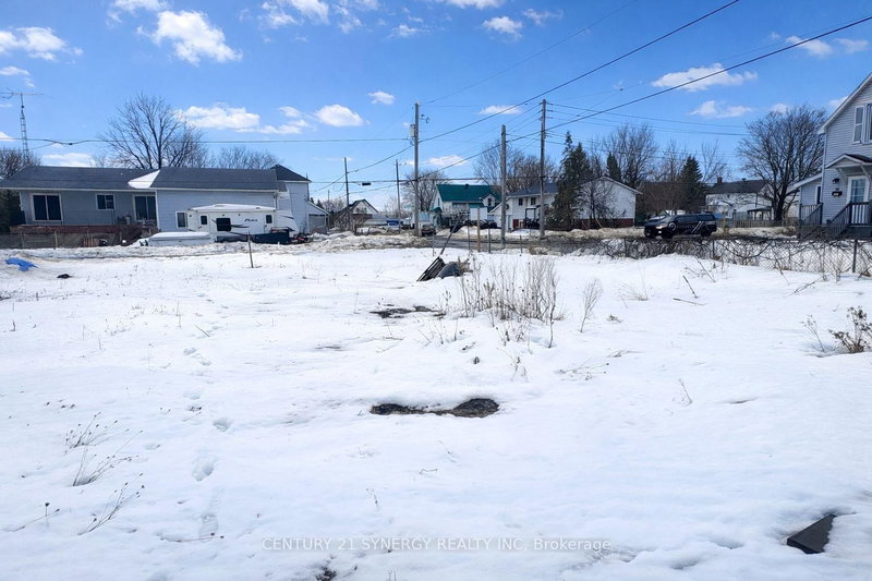 24 King St, Smiths Falls, K7A 3C9 | Image 3