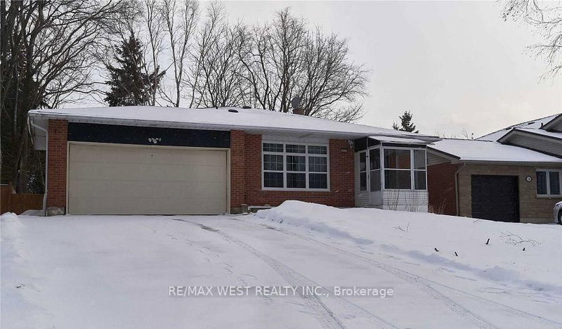 323 Centre St, Shelburne, L0N 1S4 | Image 2