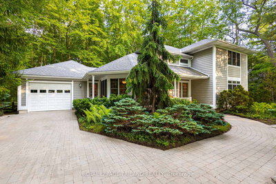 10221 Shoreline Dr | Lambton Shores | Image