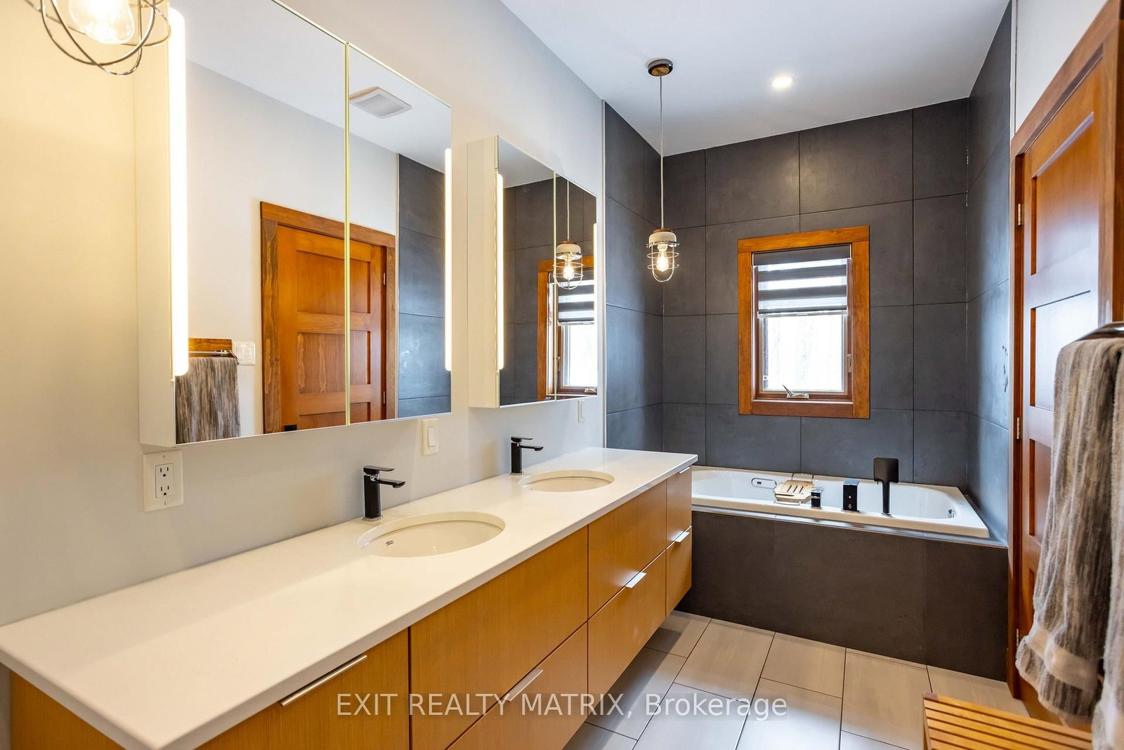 Detached House for sale at 2191 Cassburn Road, Champlain, Ontario, K0B 1K0 - Champlain Twp - MLS: X12858706